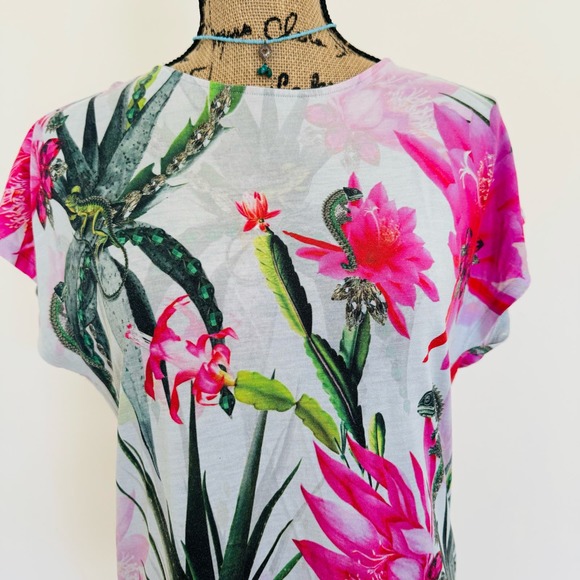 Ted Baker London Leileen Chameleon Camouflaged Tropical Pink Floral Top Sz 2 - Picture 4 of 8